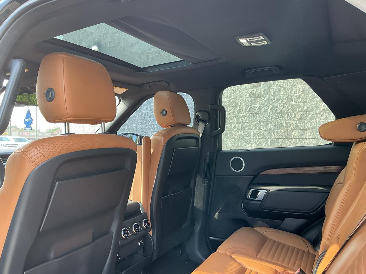 Land Rover Discovery HSE 2017