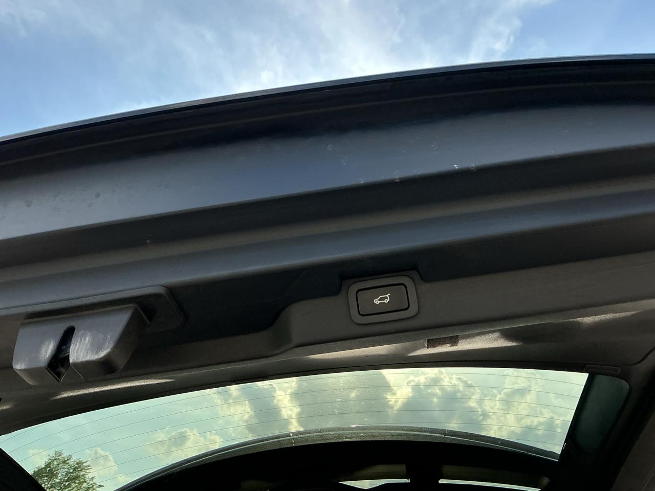 Land Rover Discovery HSE 2017