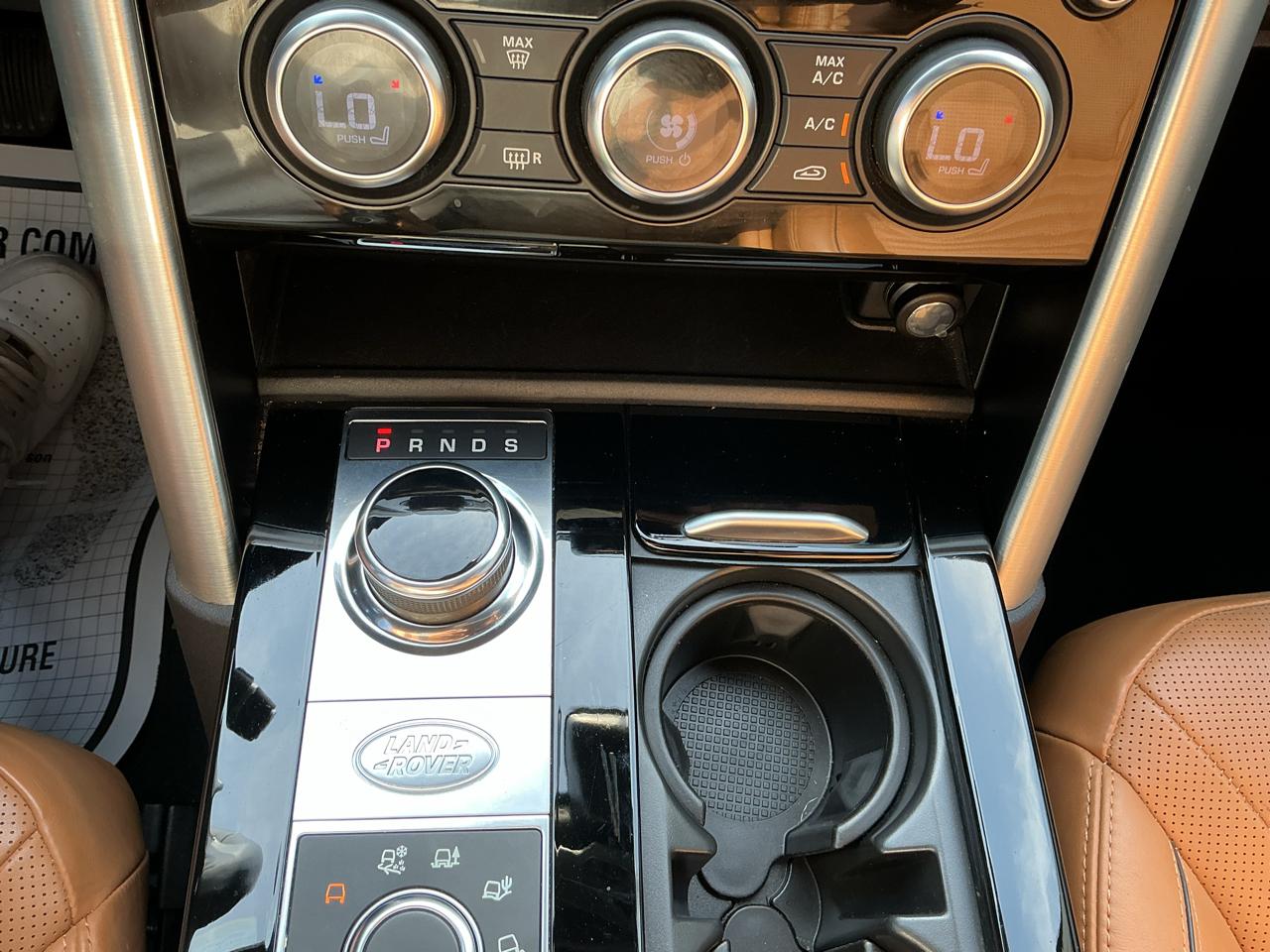 Land Rover Discovery HSE 2017