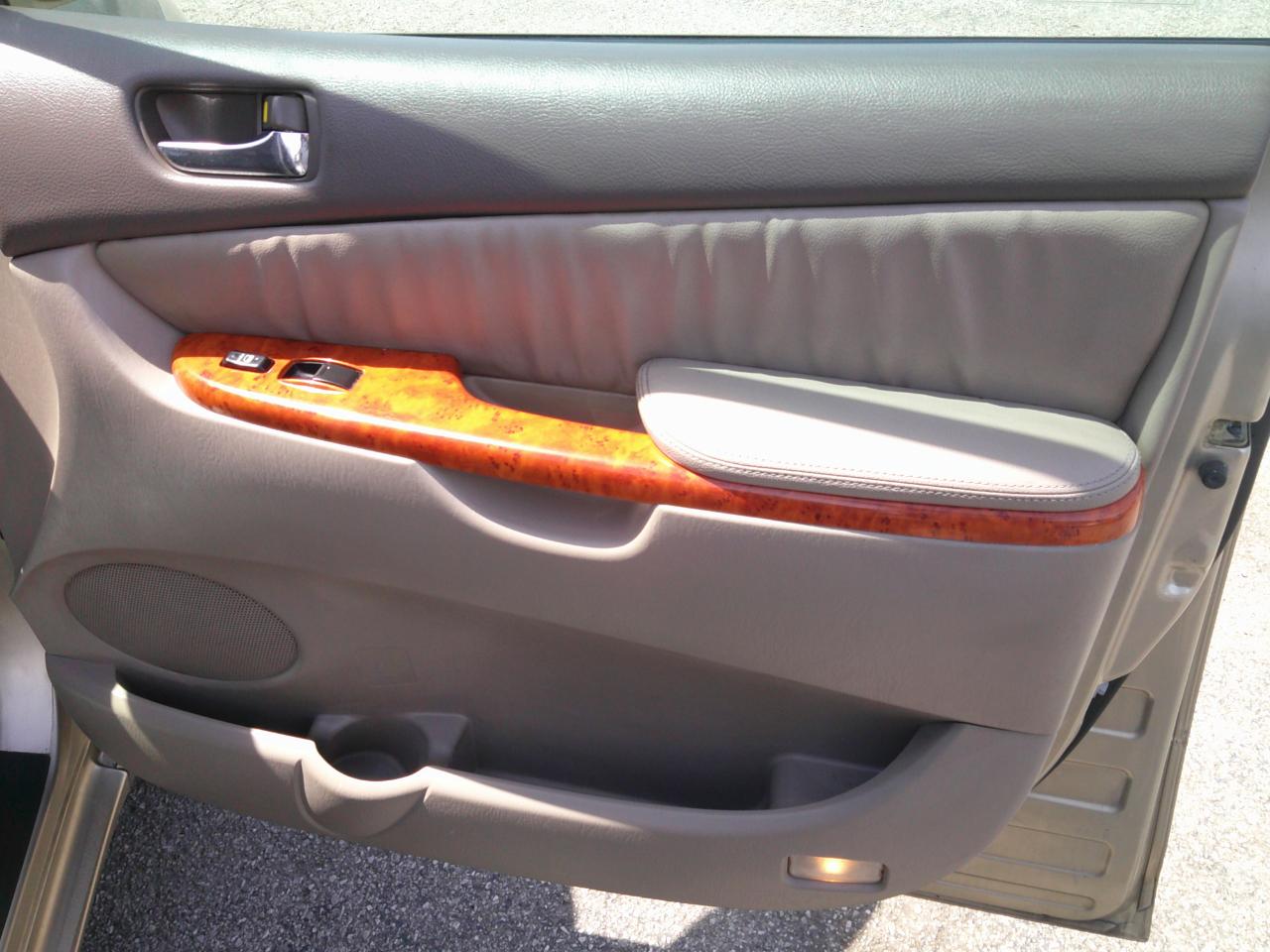 Toyota Sienna XLE 2006