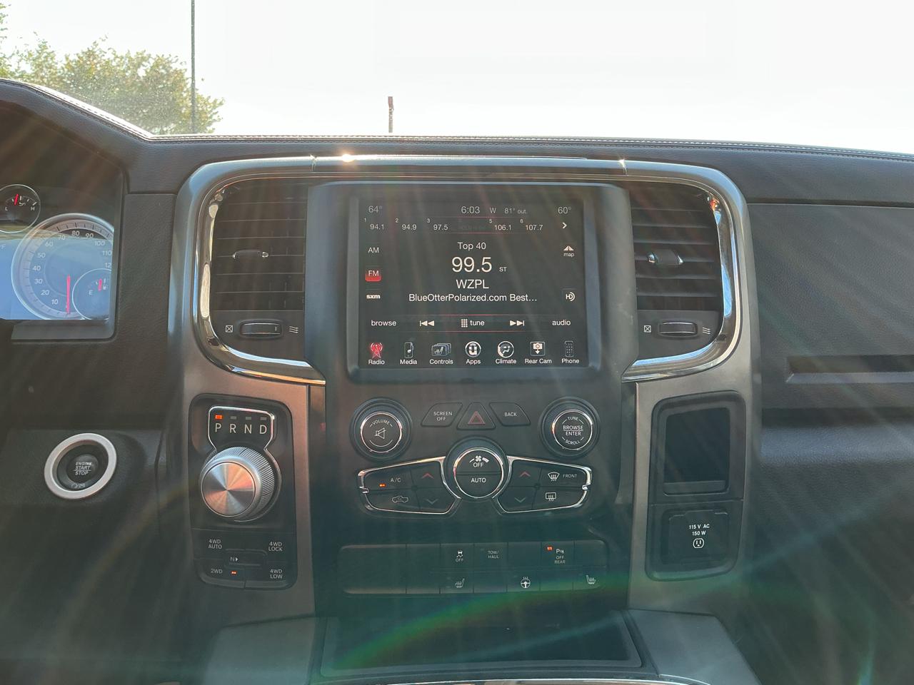 RAM 1500 Sport Quad Cab 4WD 2016