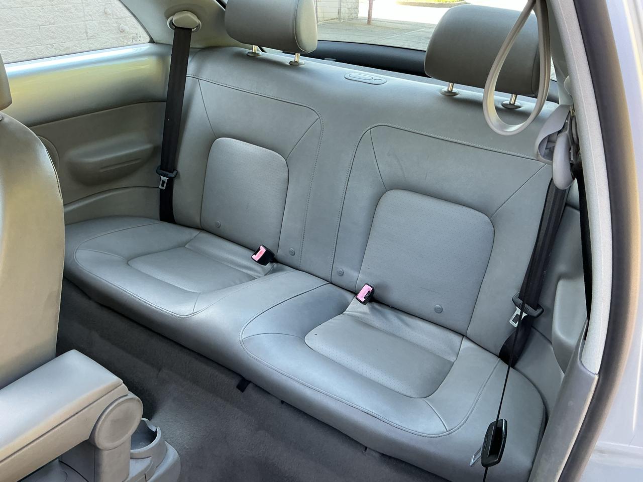 Volkswagen New Beetle S 2008