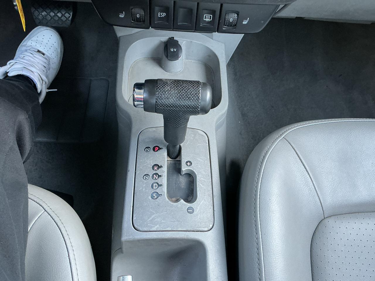 Volkswagen New Beetle S 2008