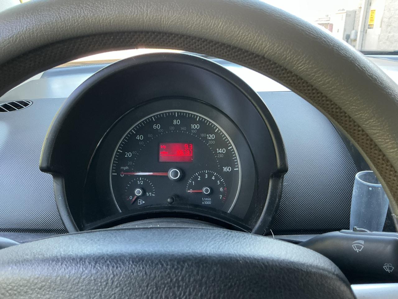 Volkswagen New Beetle S 2008