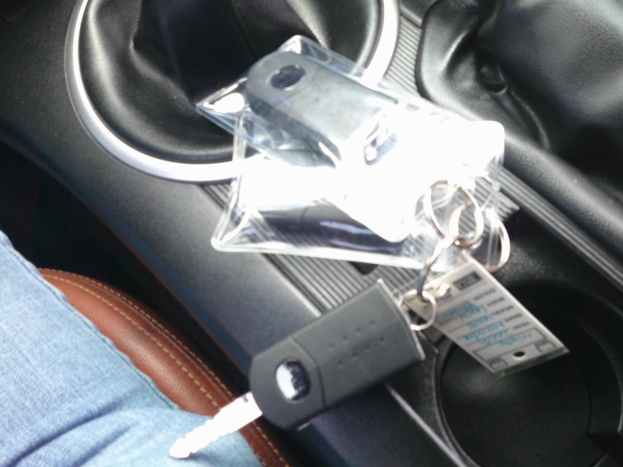 Mazda MX-5 Miata Touring Power Retractable Hardtop 2008