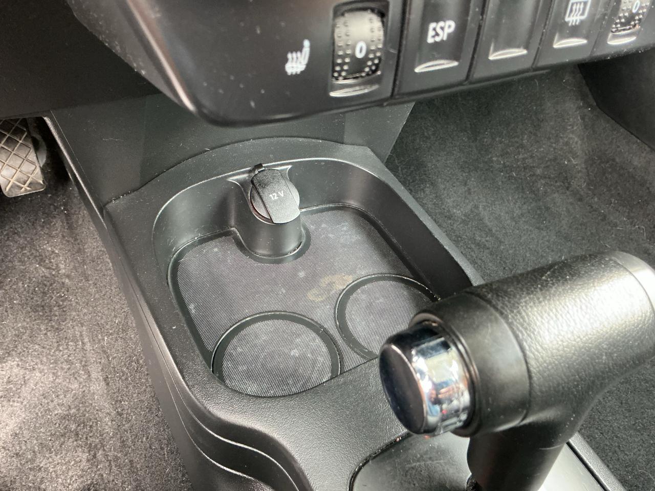 Volkswagen New Beetle S PZEV 2008