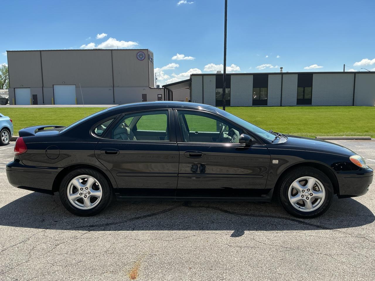 Ford Taurus SES Duratec 2004