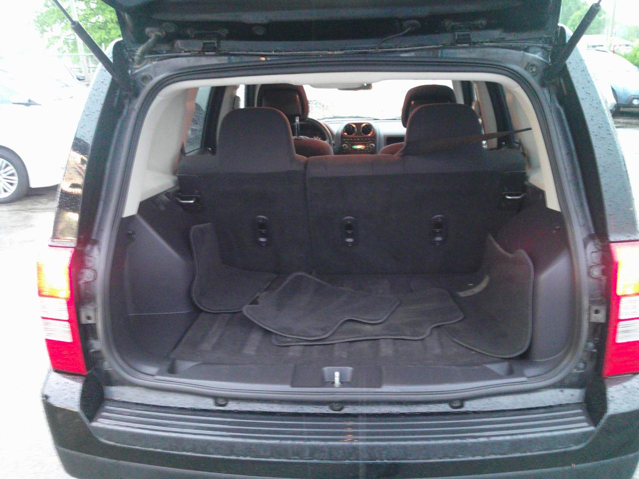 Jeep Patriot Sport 4WD 2012