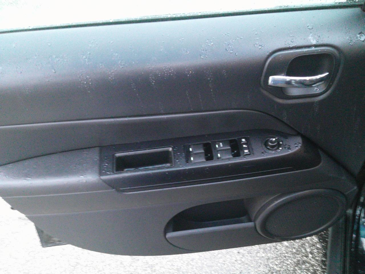 Jeep Patriot Sport 4WD 2012