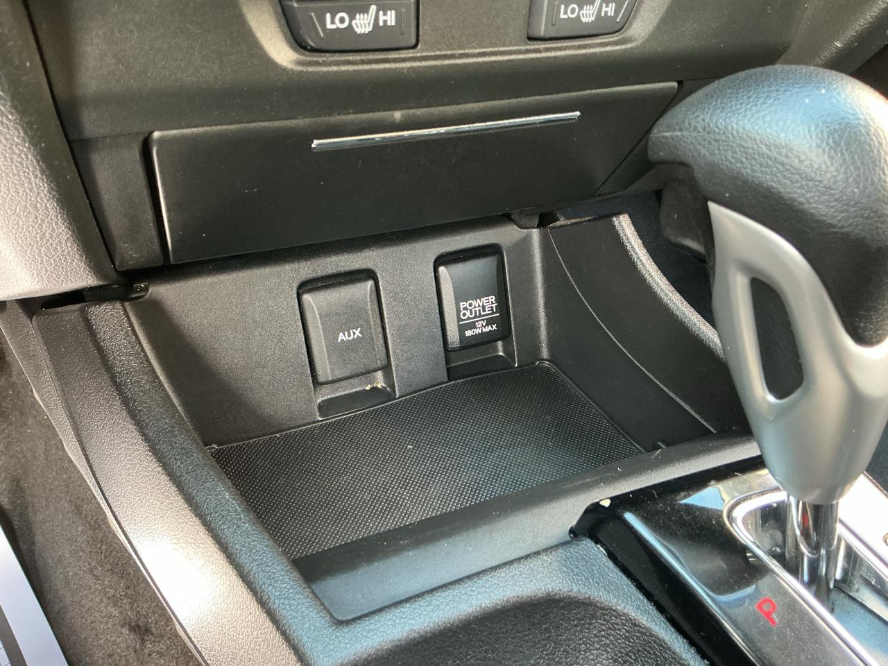 Honda Civic EX-L Sedan 5-Speed AT 2013