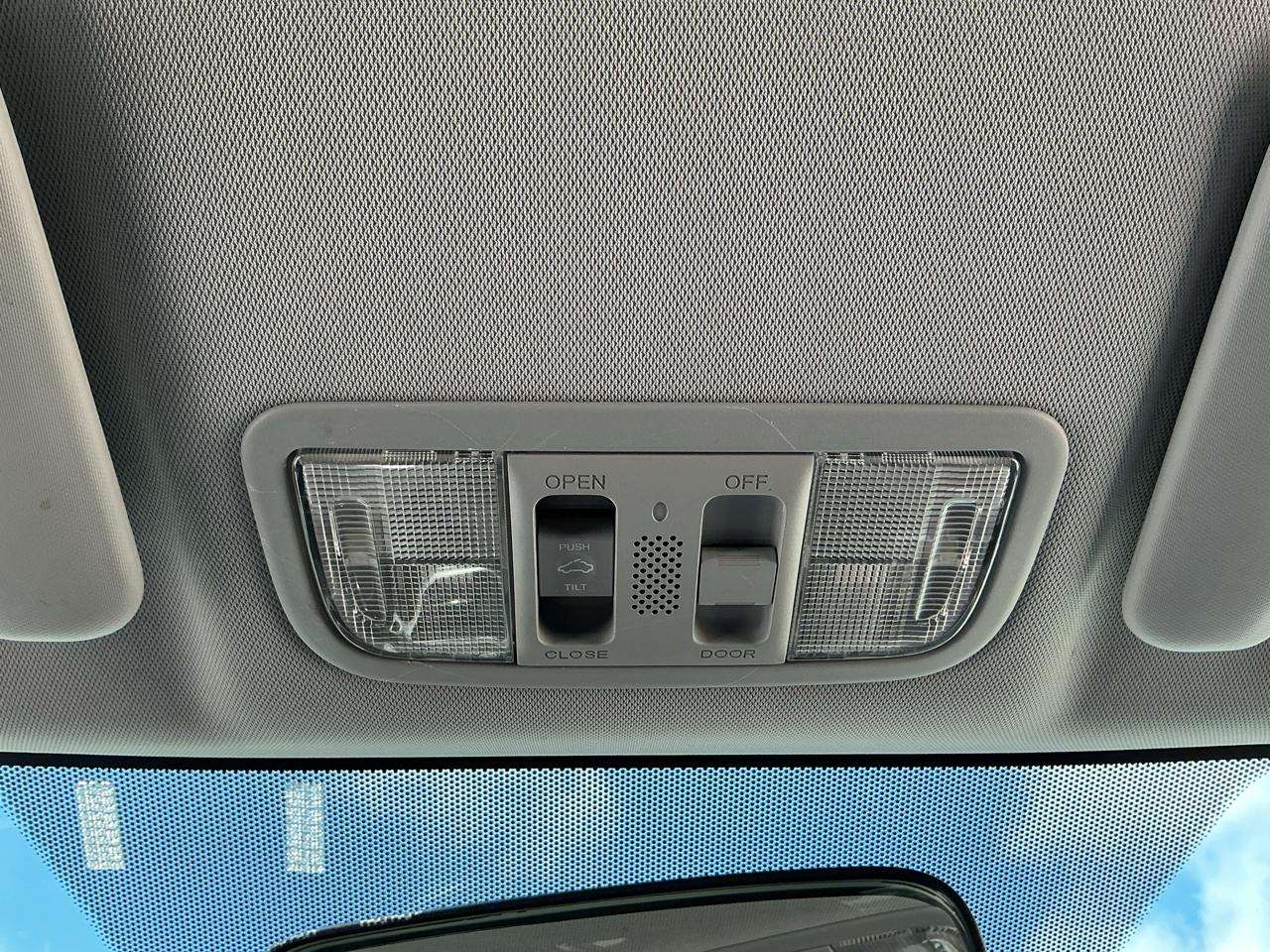 Honda Civic EX-L Sedan 5-Speed AT 2013