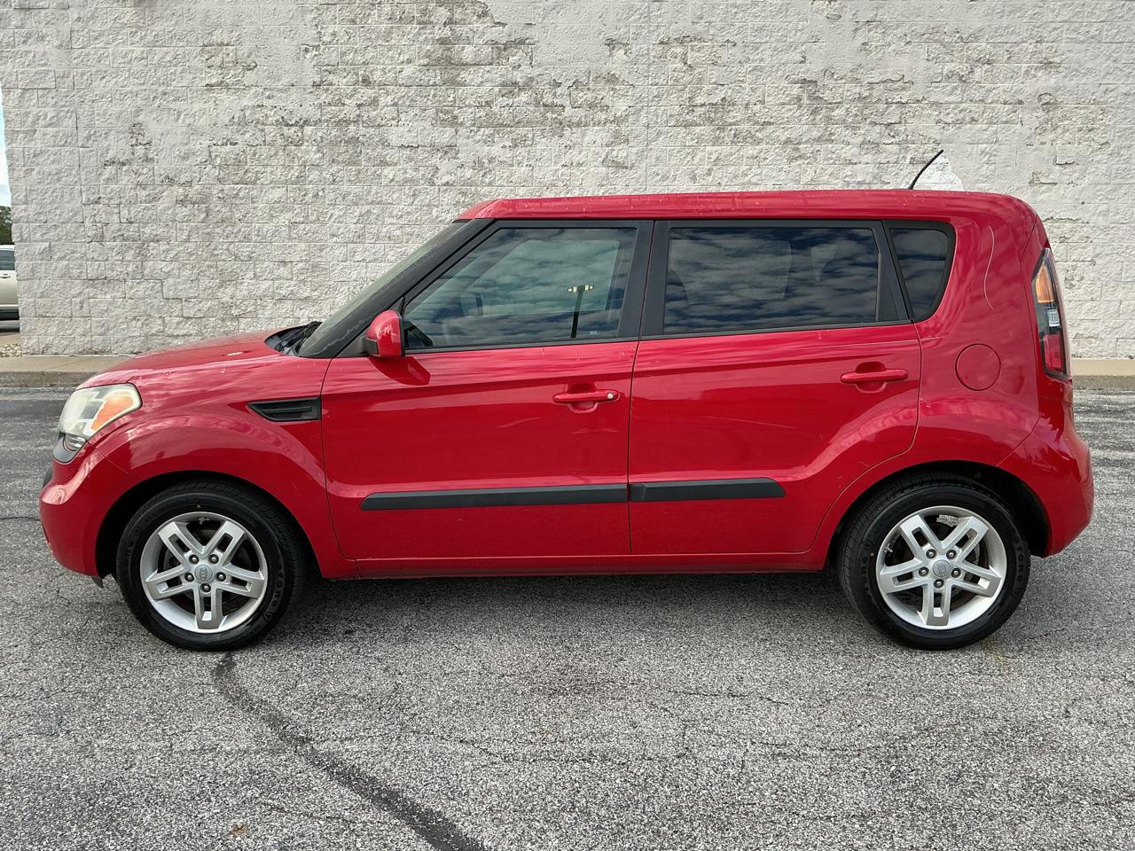 Kia Soul + 2011
