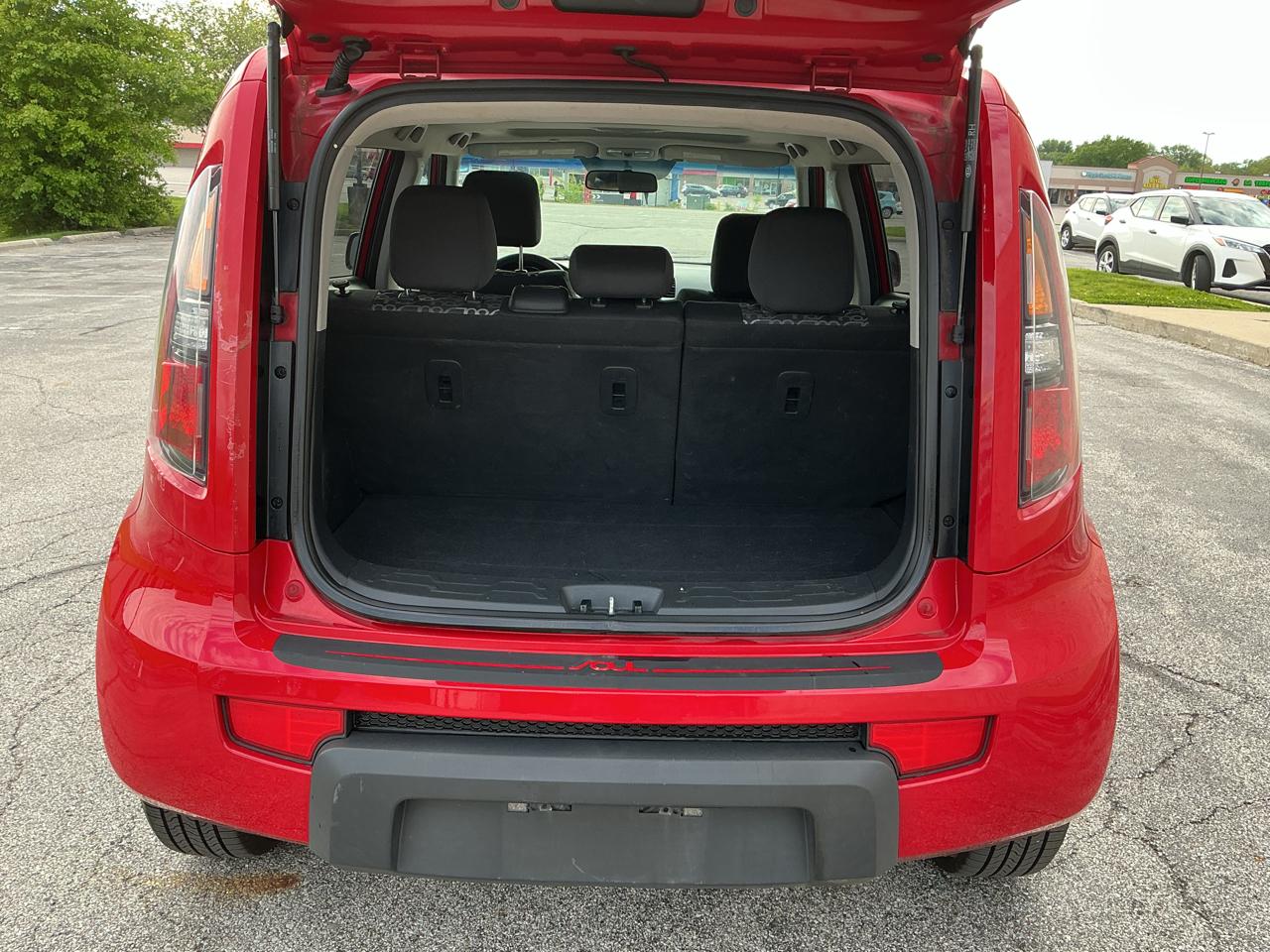 Kia Soul + 2011