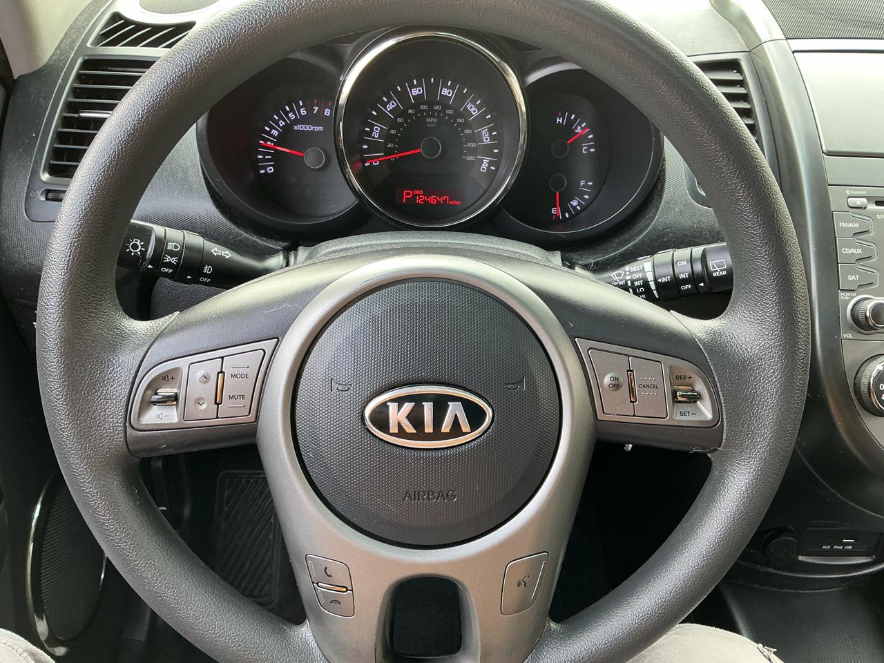 Kia Soul + 2011
