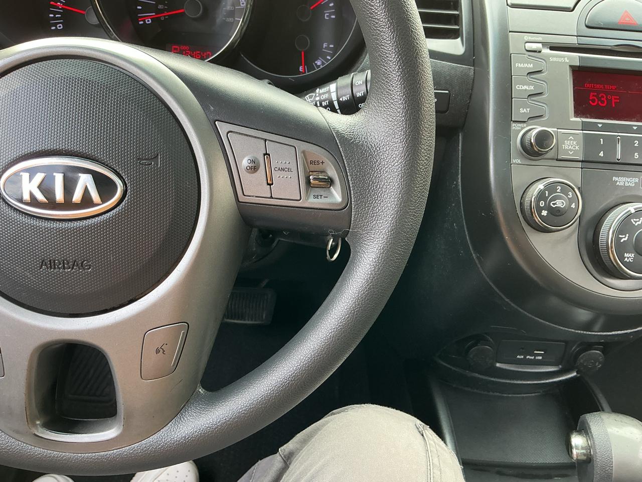 Kia Soul + 2011
