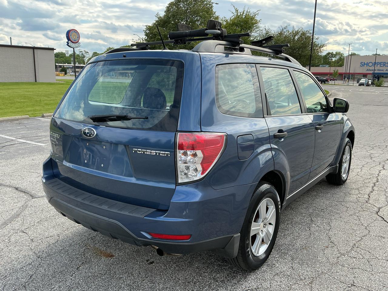 Subaru Forester 2.5X 2012