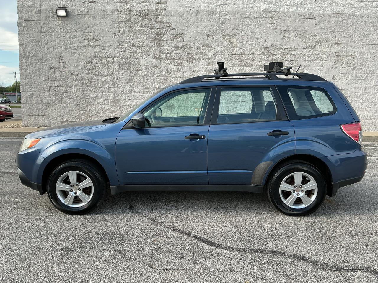 Subaru Forester 2.5X 2012