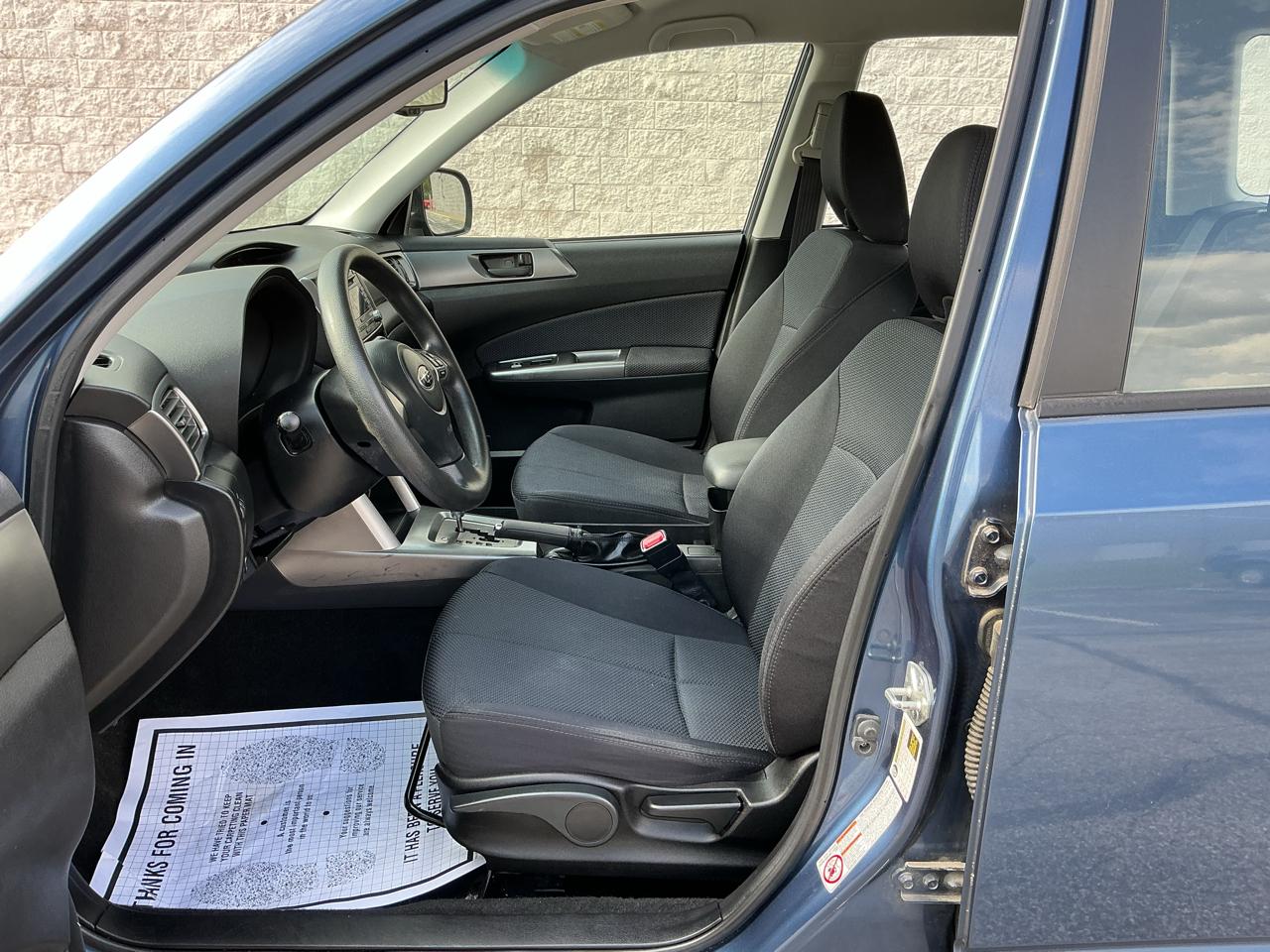 Subaru Forester 2.5X 2012