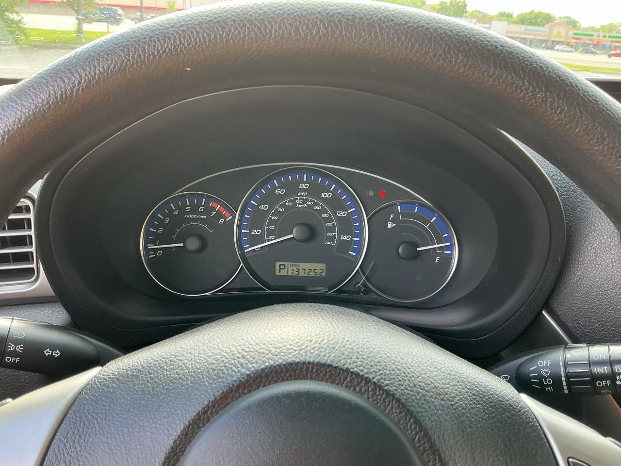 Subaru Forester 2.5X 2012
