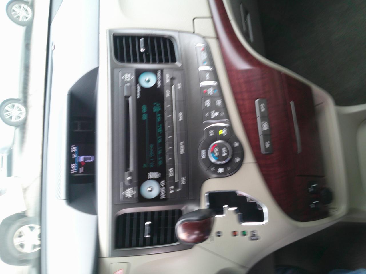 Toyota Sienna XLE FWD 8-Passenger V6 2013