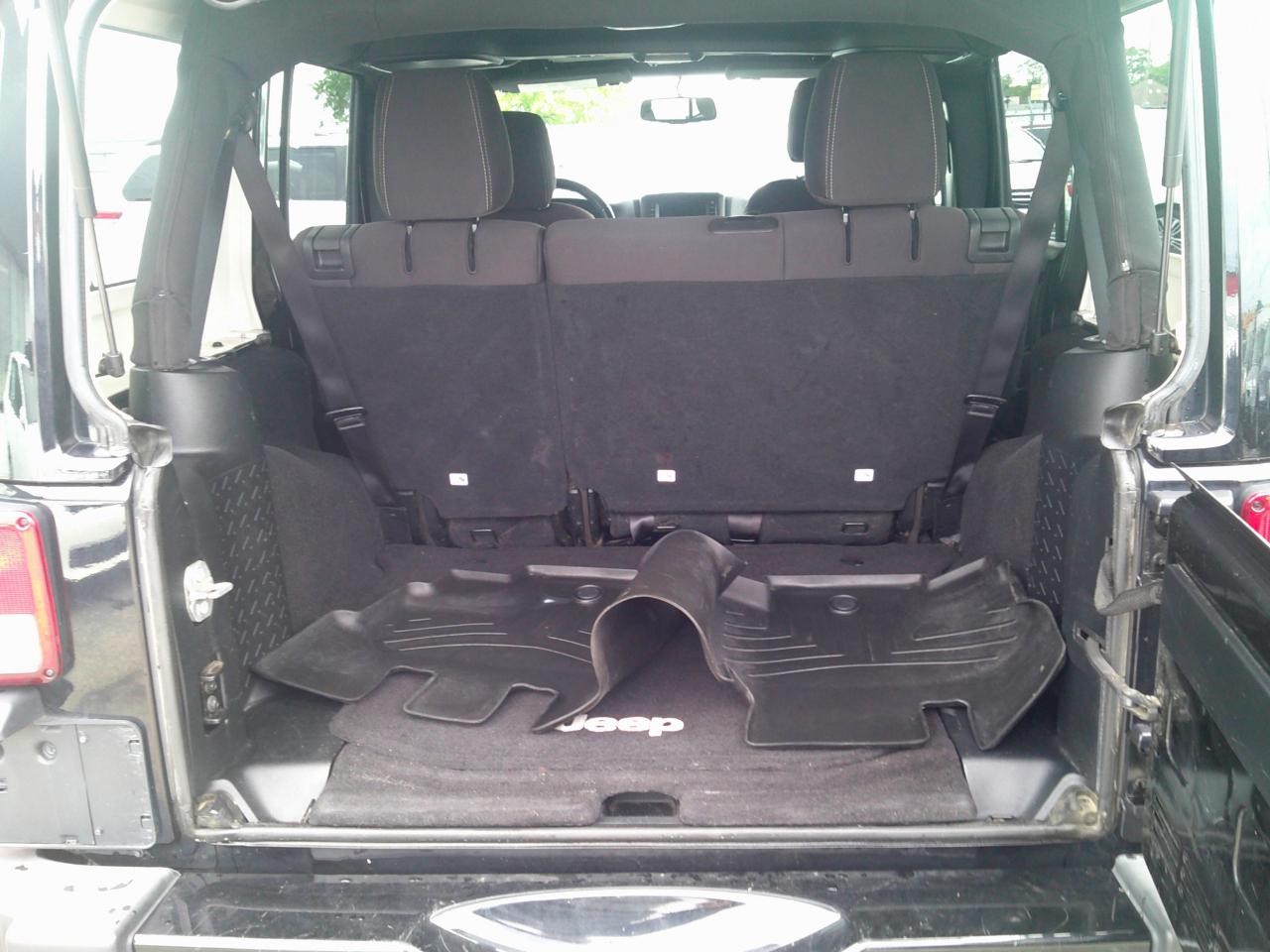 Jeep Wrangler Unlimited Sahara 4WD 2016