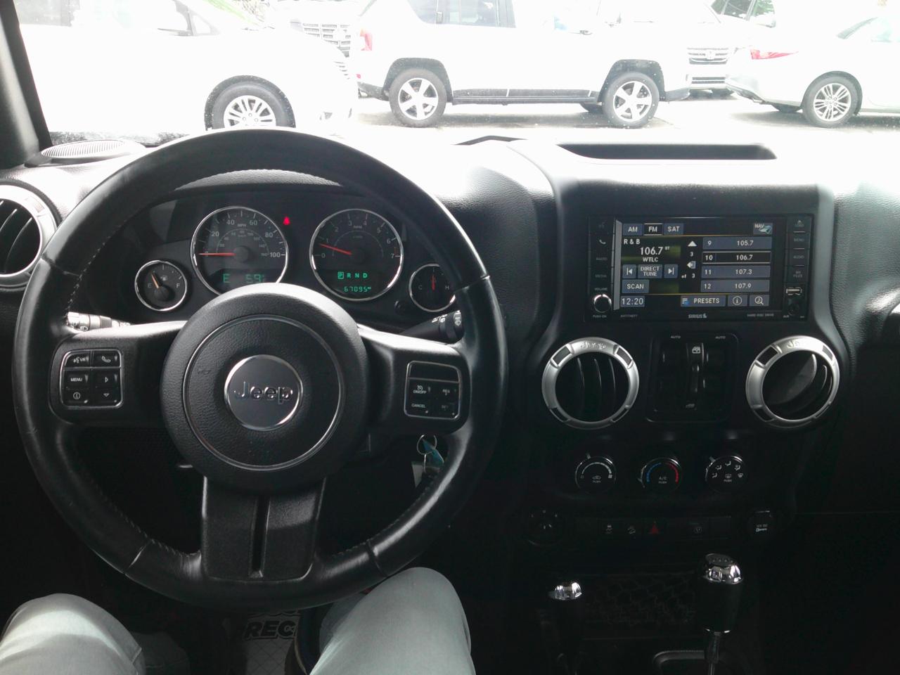Jeep Wrangler Unlimited Sahara 4WD 2016