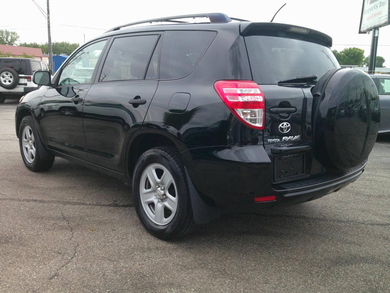 Toyota RAV4 LE 4D SUV AWD 2009