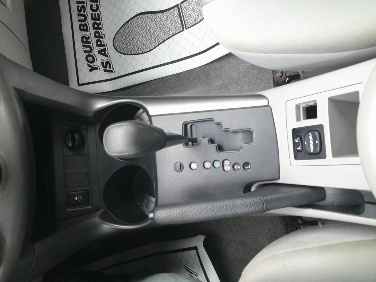 Toyota RAV4 LE 4D SUV AWD 2009