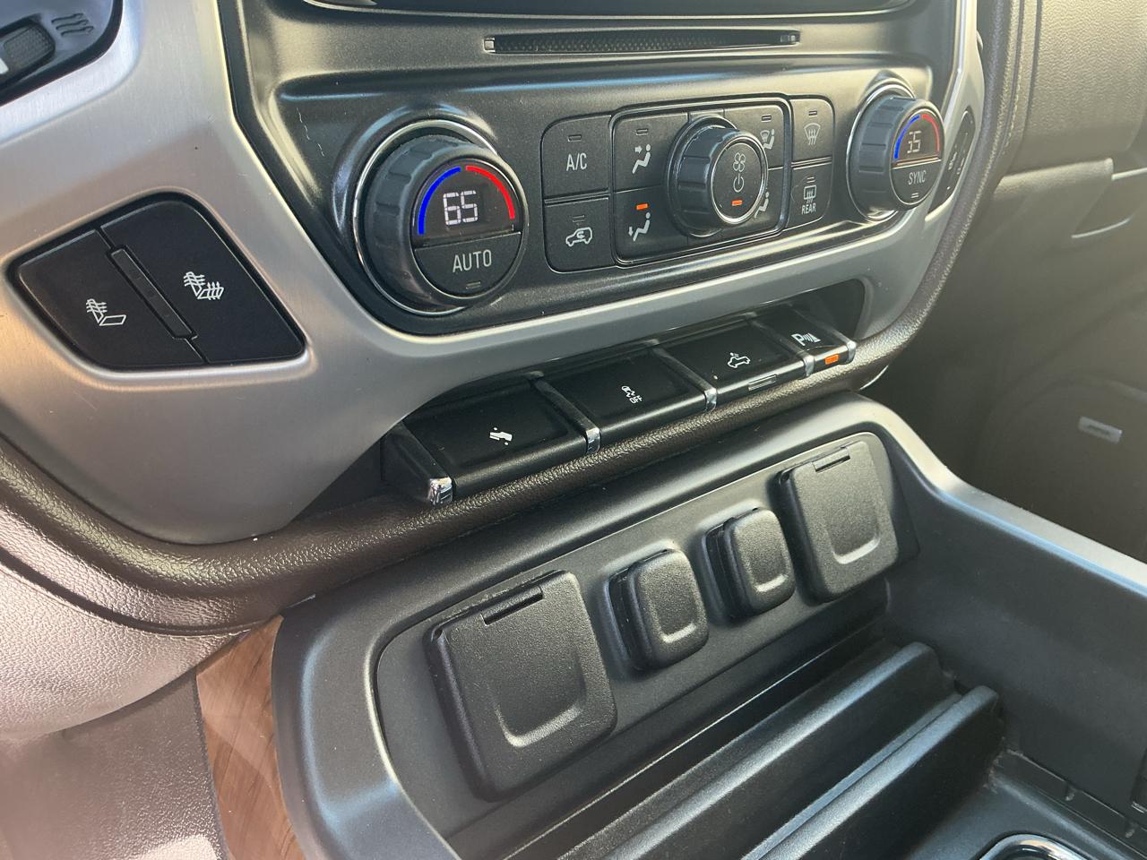 GMC Sierra 1500 SLT Crew Cab 4WD 2014
