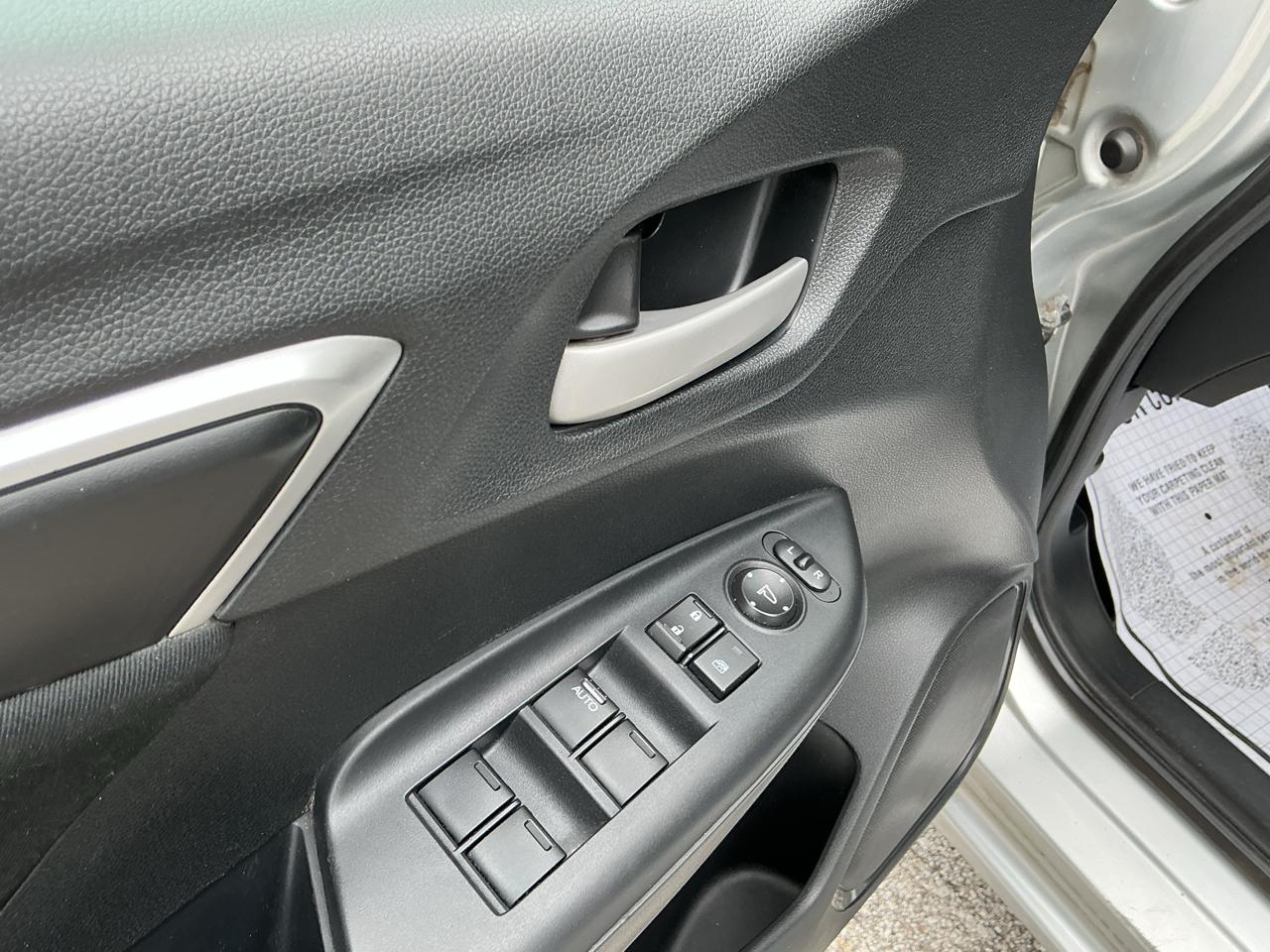 Honda Fit LX CVT 2015