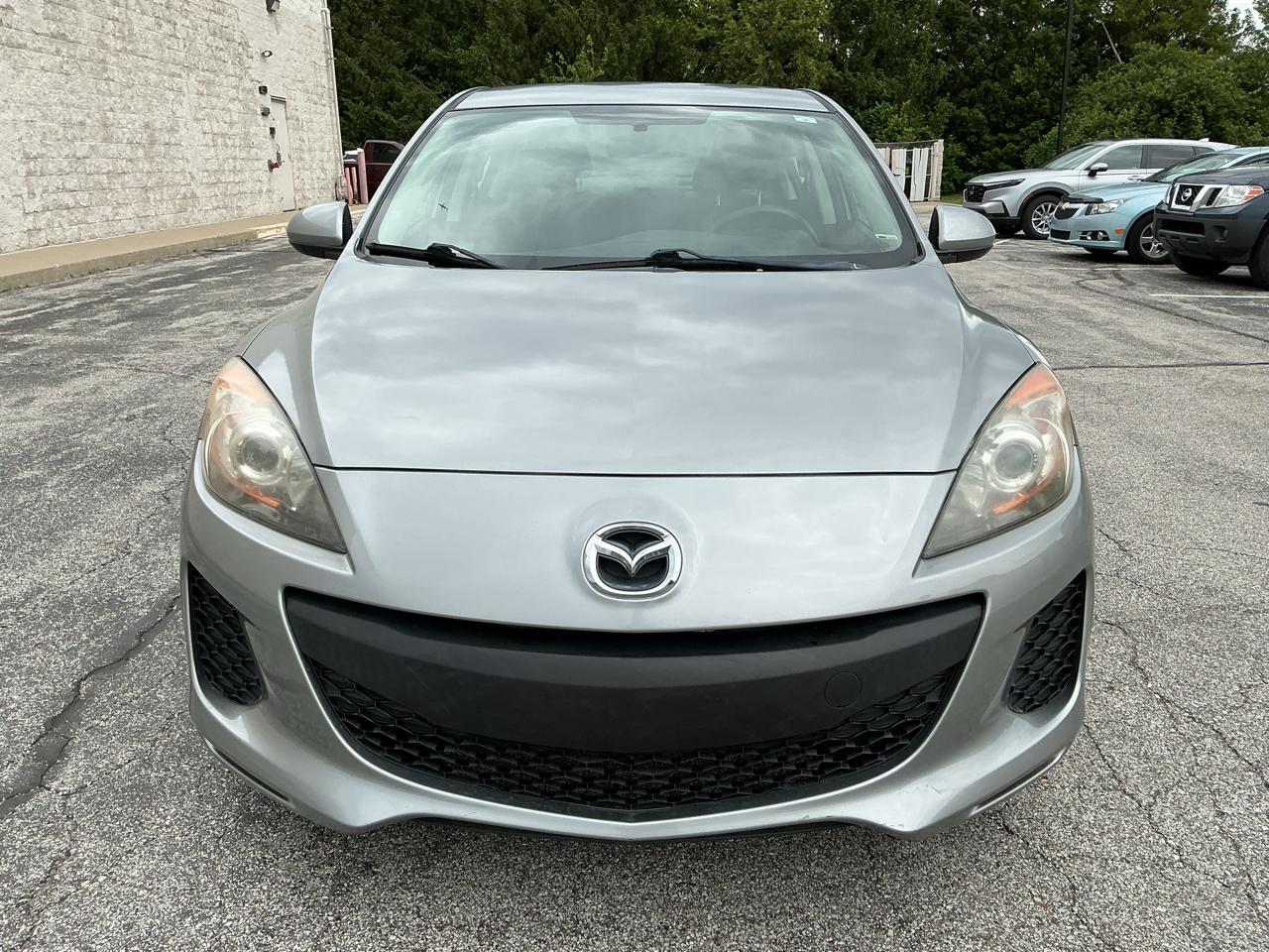 Mazda MAZDA3 i Sport 4-Door 2013