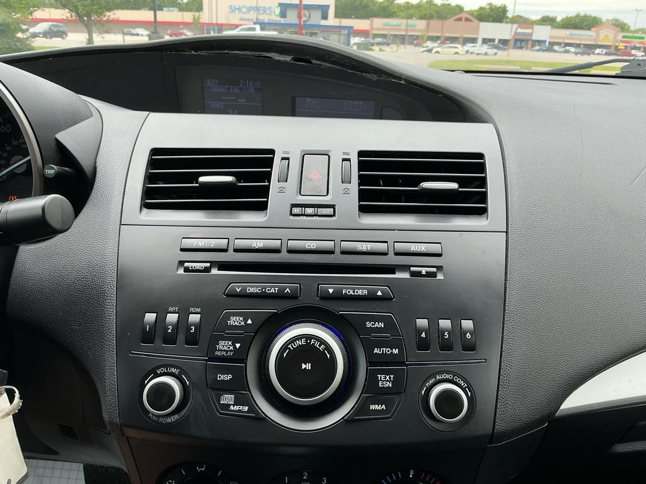 Mazda MAZDA3 i Sport 4-Door 2013