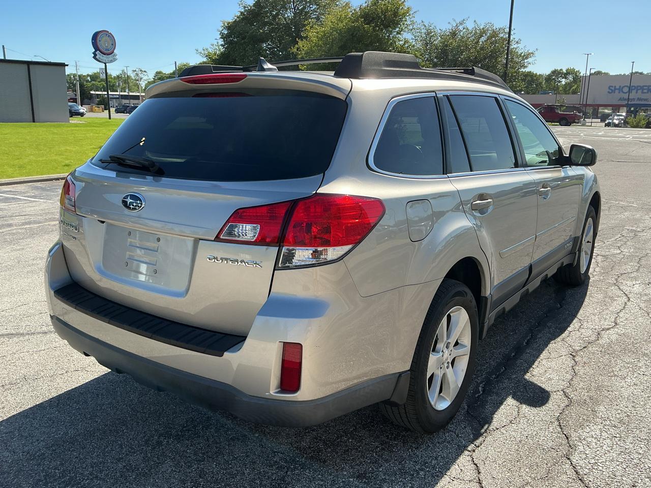 Subaru Outback 2.5i Limited 2014