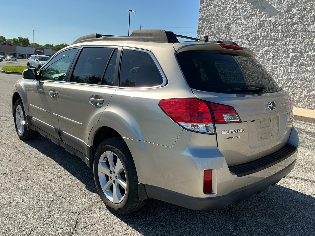 Subaru Outback 2.5i Limited 2014