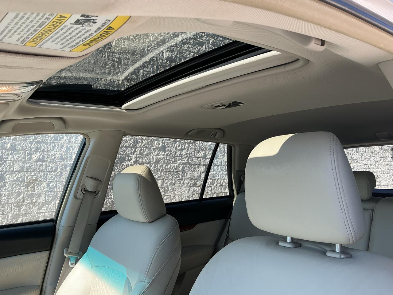 Subaru Outback 2.5i Limited 2014
