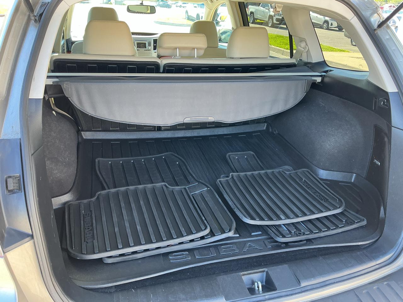 Subaru Outback 2.5i Limited 2014