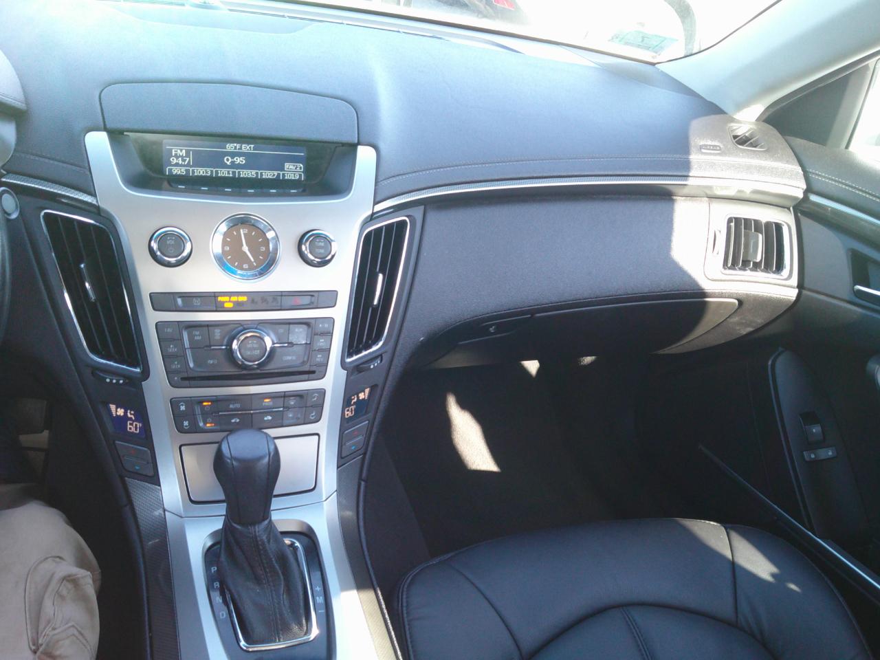 Cadillac CTS 3.0L Base AWD 2010