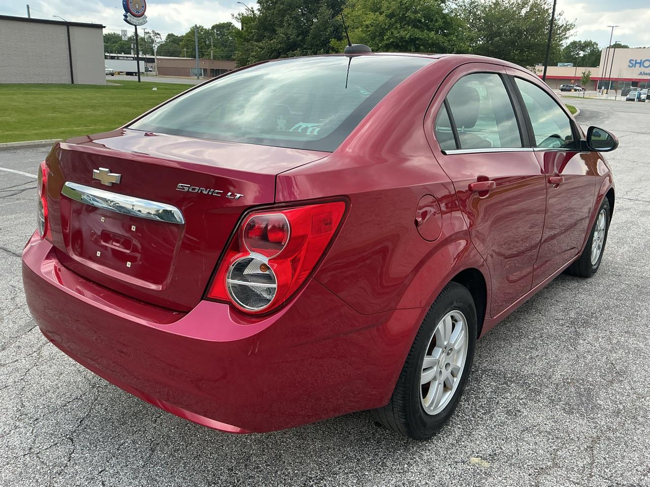 Chevrolet Sonic LT Auto Sedan 2015