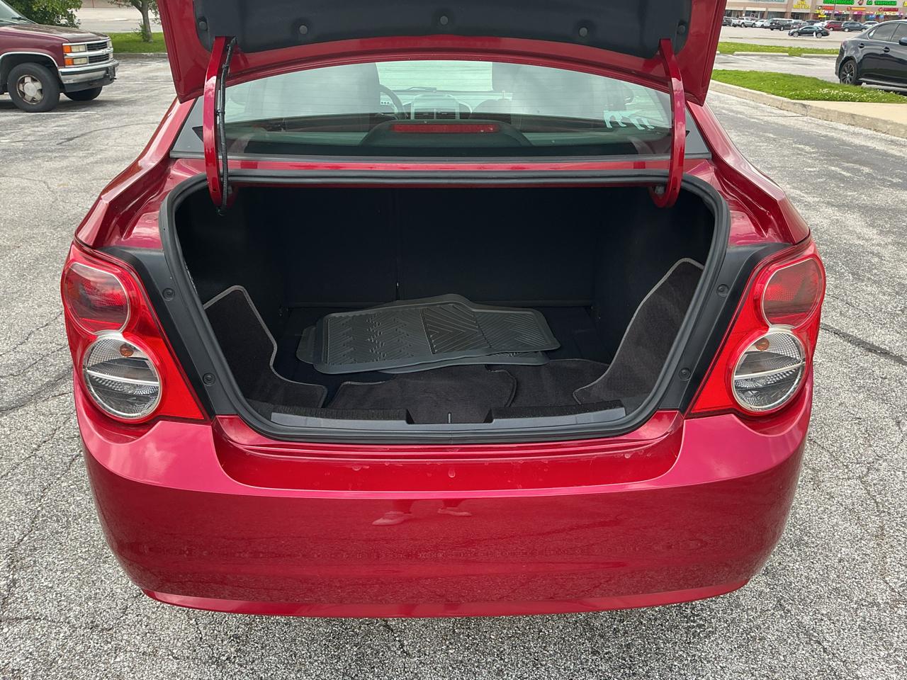 Chevrolet Sonic LT Auto Sedan 2015