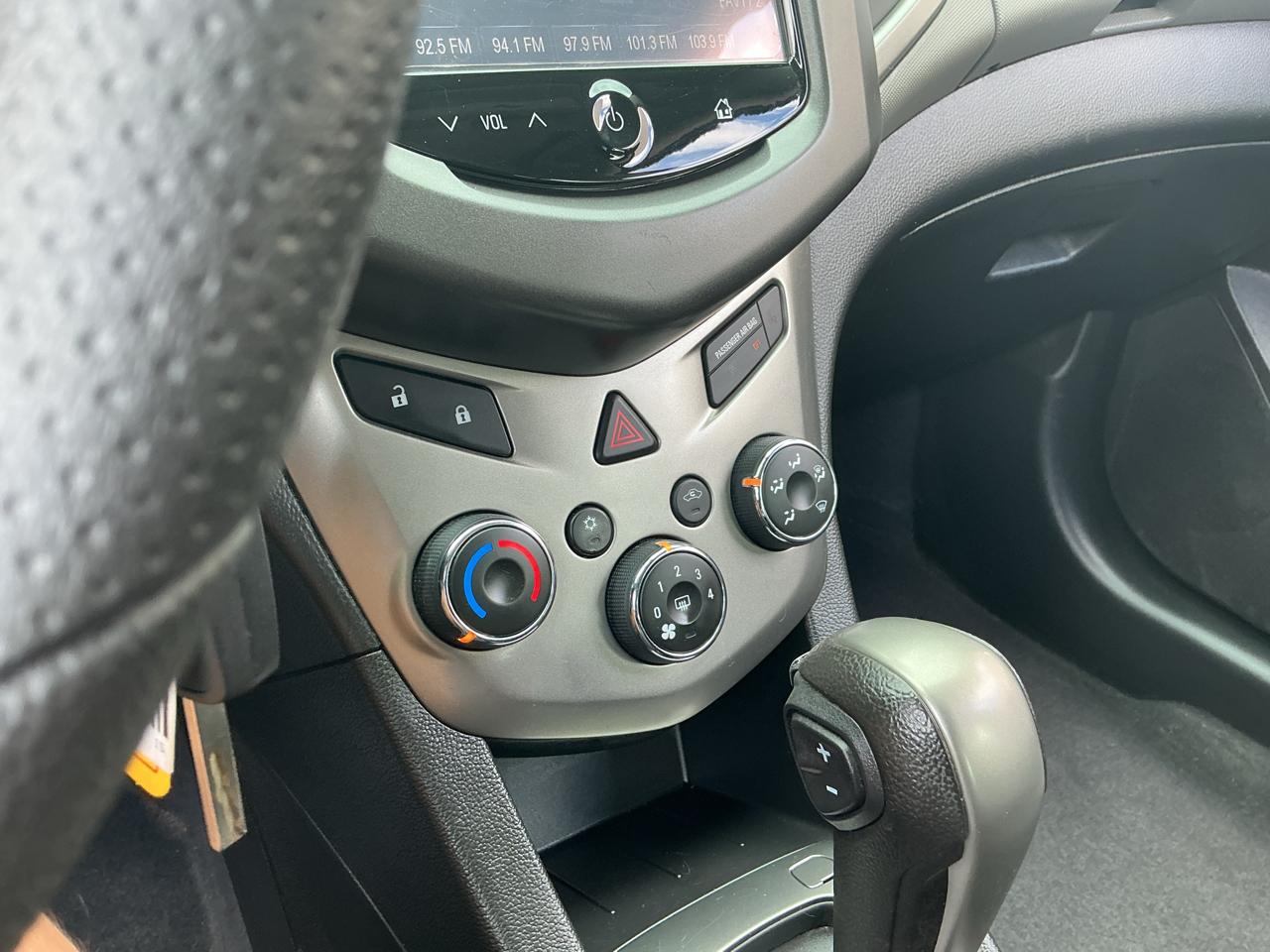 Chevrolet Sonic LT Auto Sedan 2015