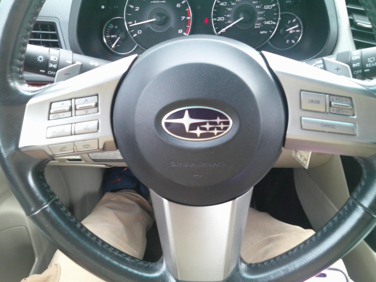 Subaru Outback 2.5i Limited 2011
