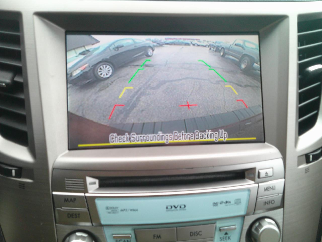 Subaru Outback 2.5i Limited 2011