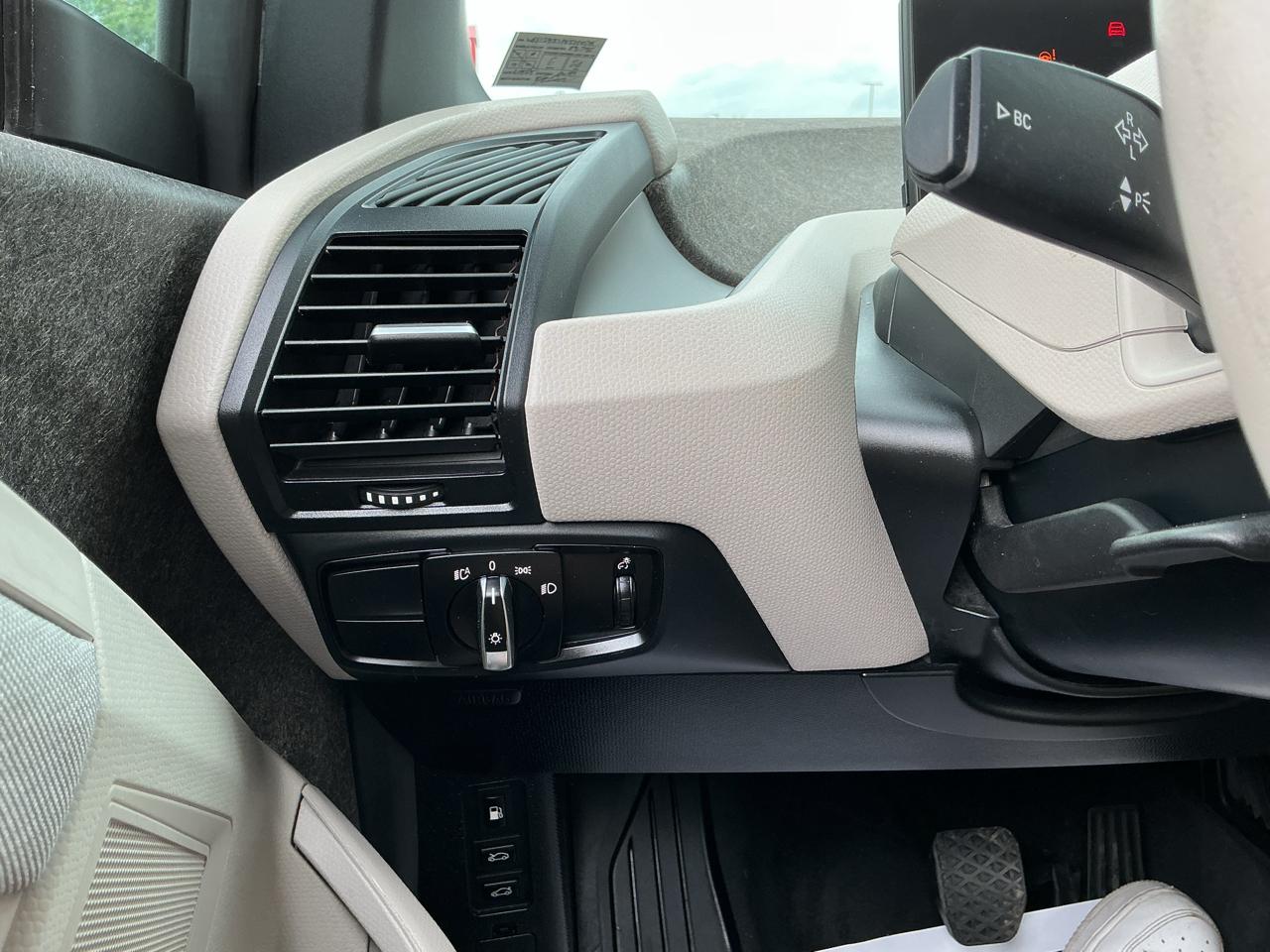 BMW i3 Base w/Range Extender 2015