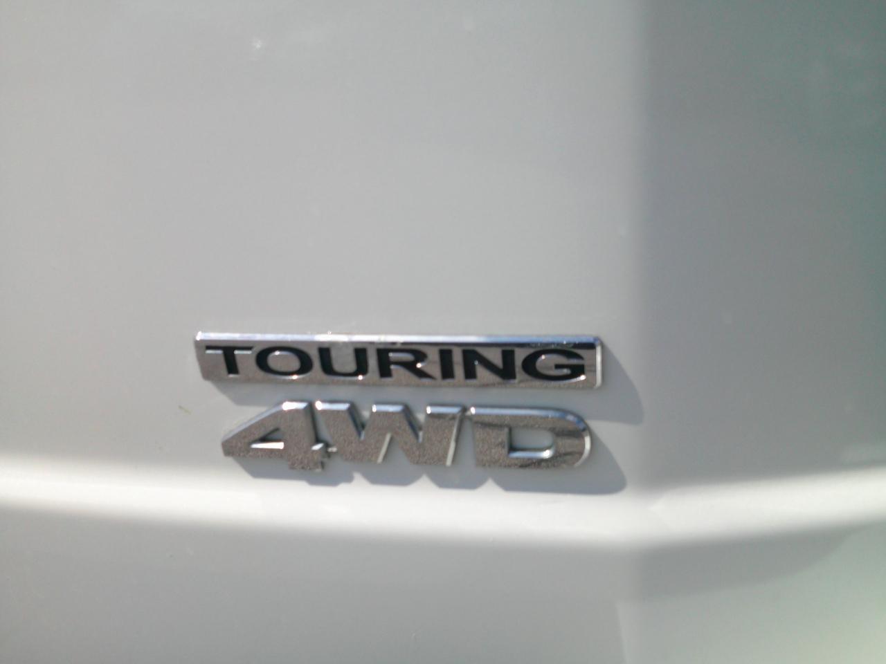 Honda Pilot Touring 4WD 5-Spd AT with DVD 2012