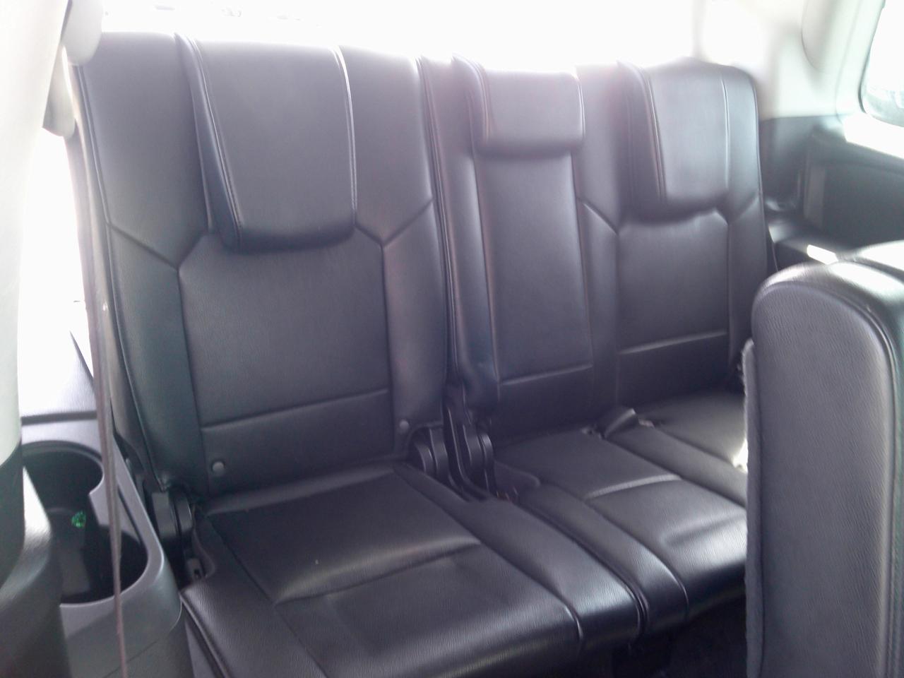 Honda Pilot Touring 4WD 5-Spd AT with DVD 2012