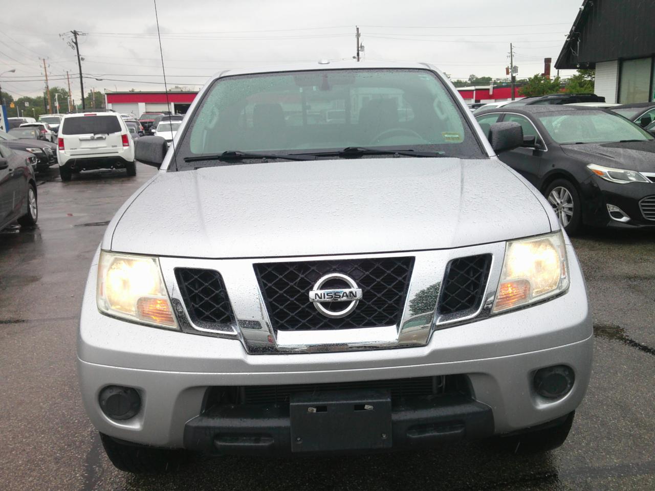 Nissan Frontier SV King Cab 5AT 4WD 2016