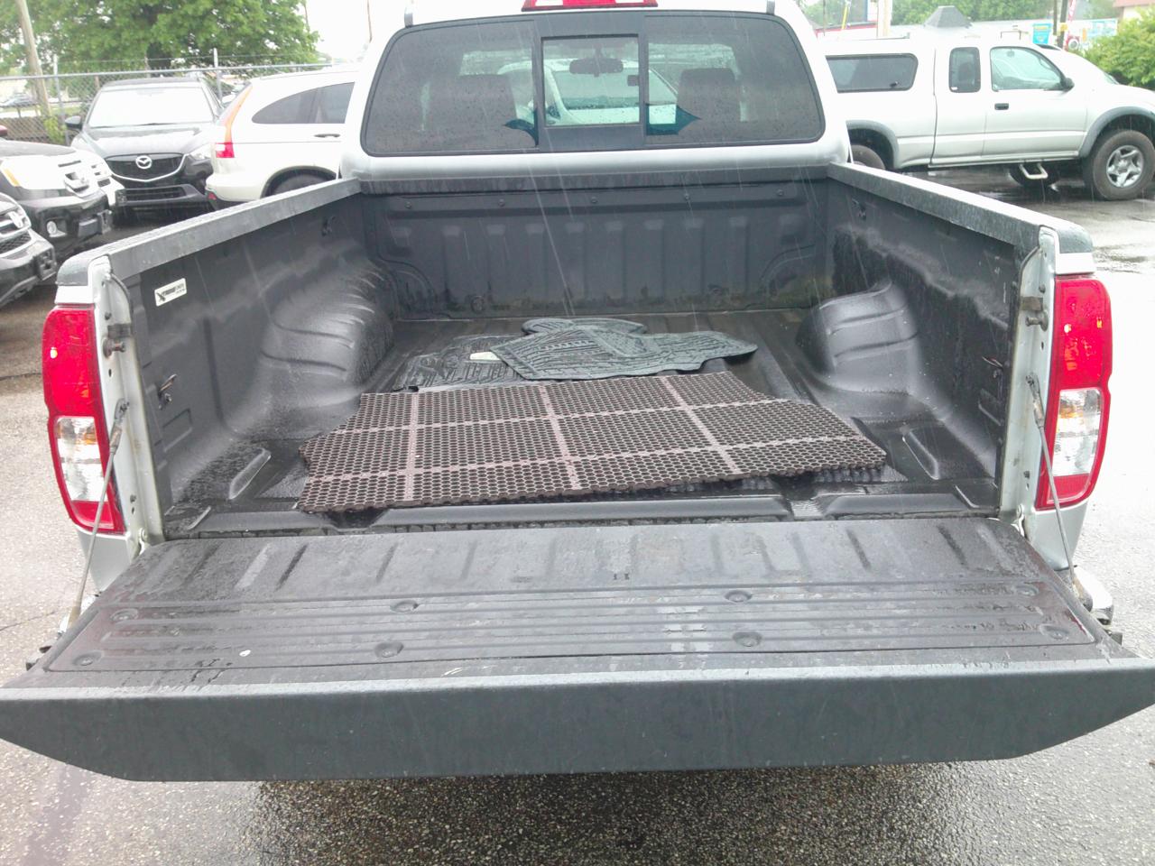 Nissan Frontier SV King Cab 5AT 4WD 2016