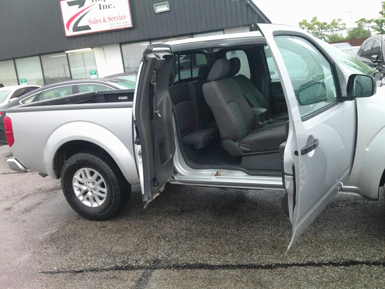 Nissan Frontier SV King Cab 5AT 4WD 2016