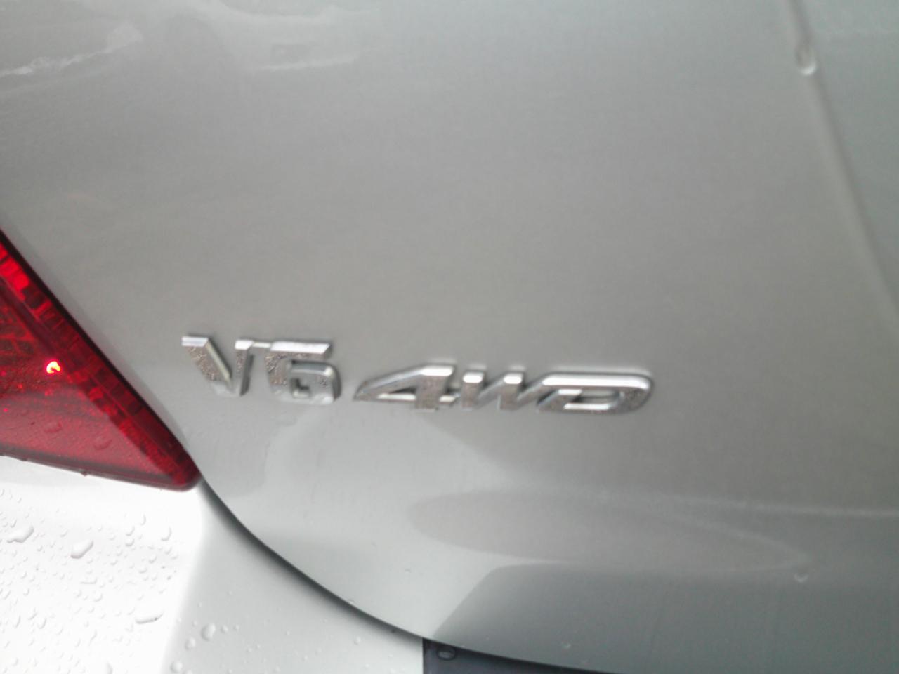 Toyota Highlander Limited V6 4WD 2006