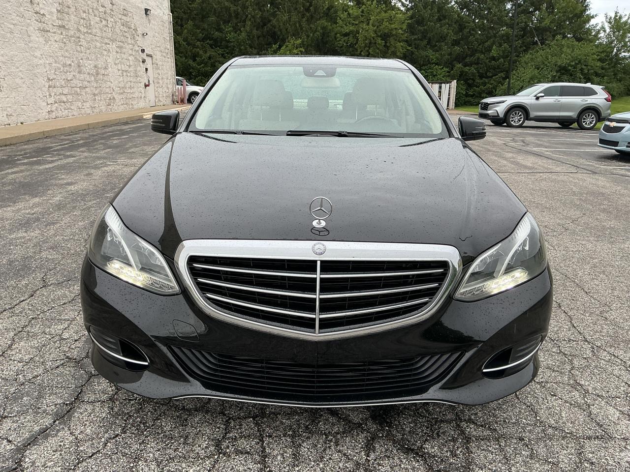 Mercedes-Benz E-Class E250 BlueTEC Sedan 2014